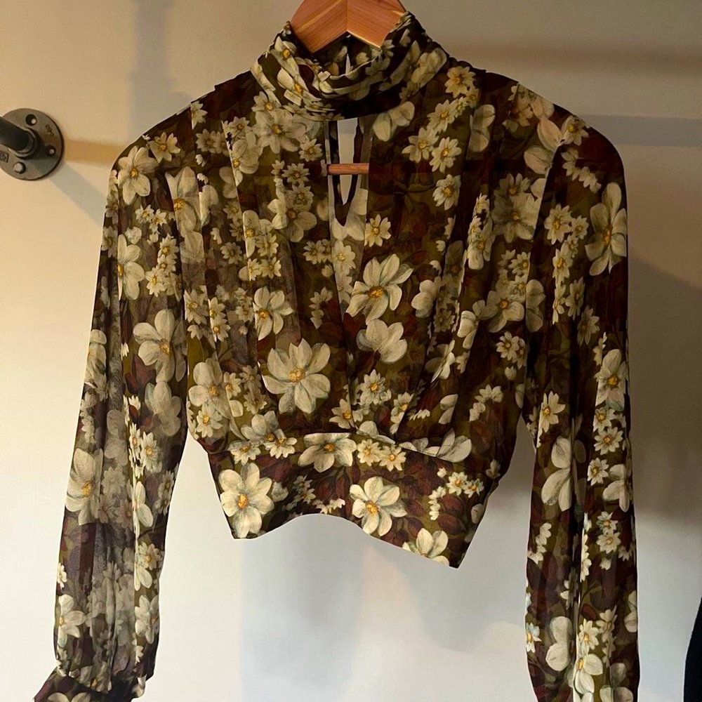 ZARA FLORAL TOP🥀✨